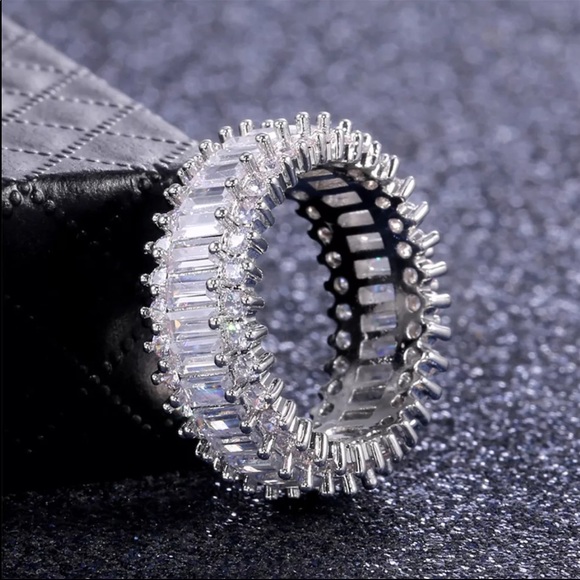 New 925 Silver Beautiful Diamond Bridal Ring - Picture 6 of 8